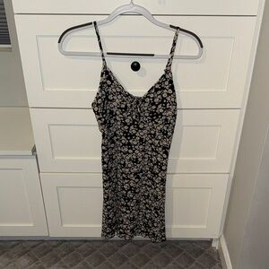 Hollister Black and Cream Floral Midi Dress